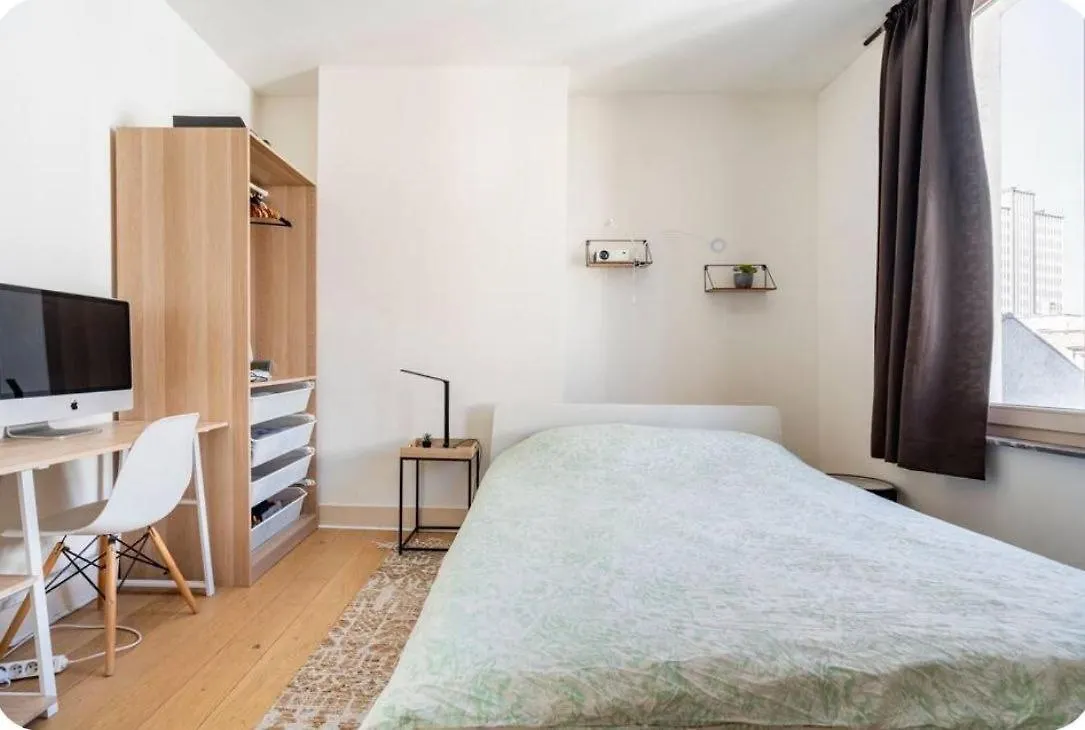 Place De La Liberte 2 Bedroom Apartment Brussels