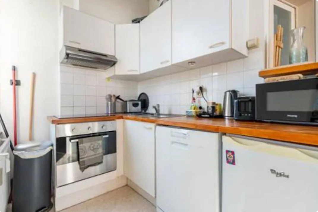 Place De La Liberte 2 Bedroom Apartment Brussels