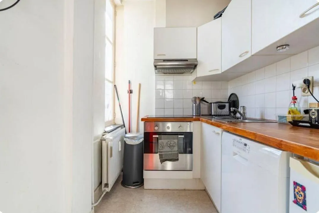 Place De La Liberte 2 Bedroom Apartment Brussels Belgium
