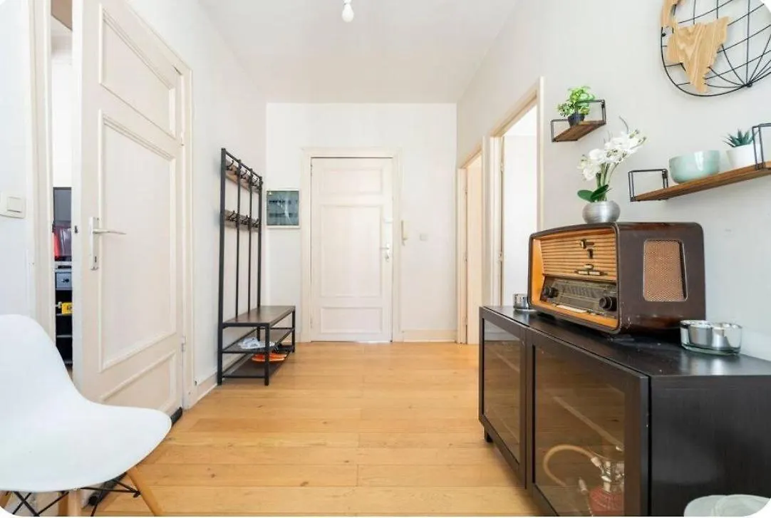 Place De La Liberte 2 Bedroom Apartment Brussels
